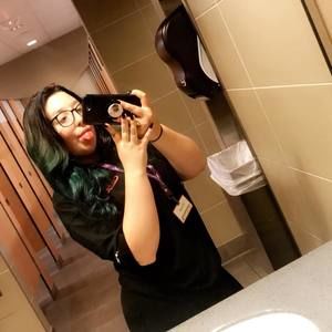 Meet your Posher, Kylee